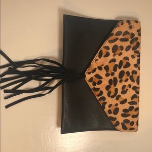 Cheetah clutch